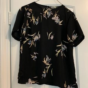 Black floral top